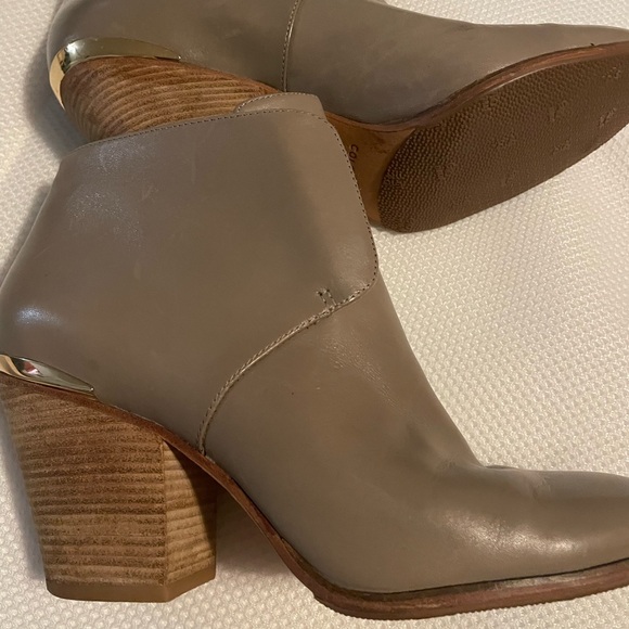 Cole Haan Tan Heeled Boots with Stacked Heel - Picture 4 of 4
